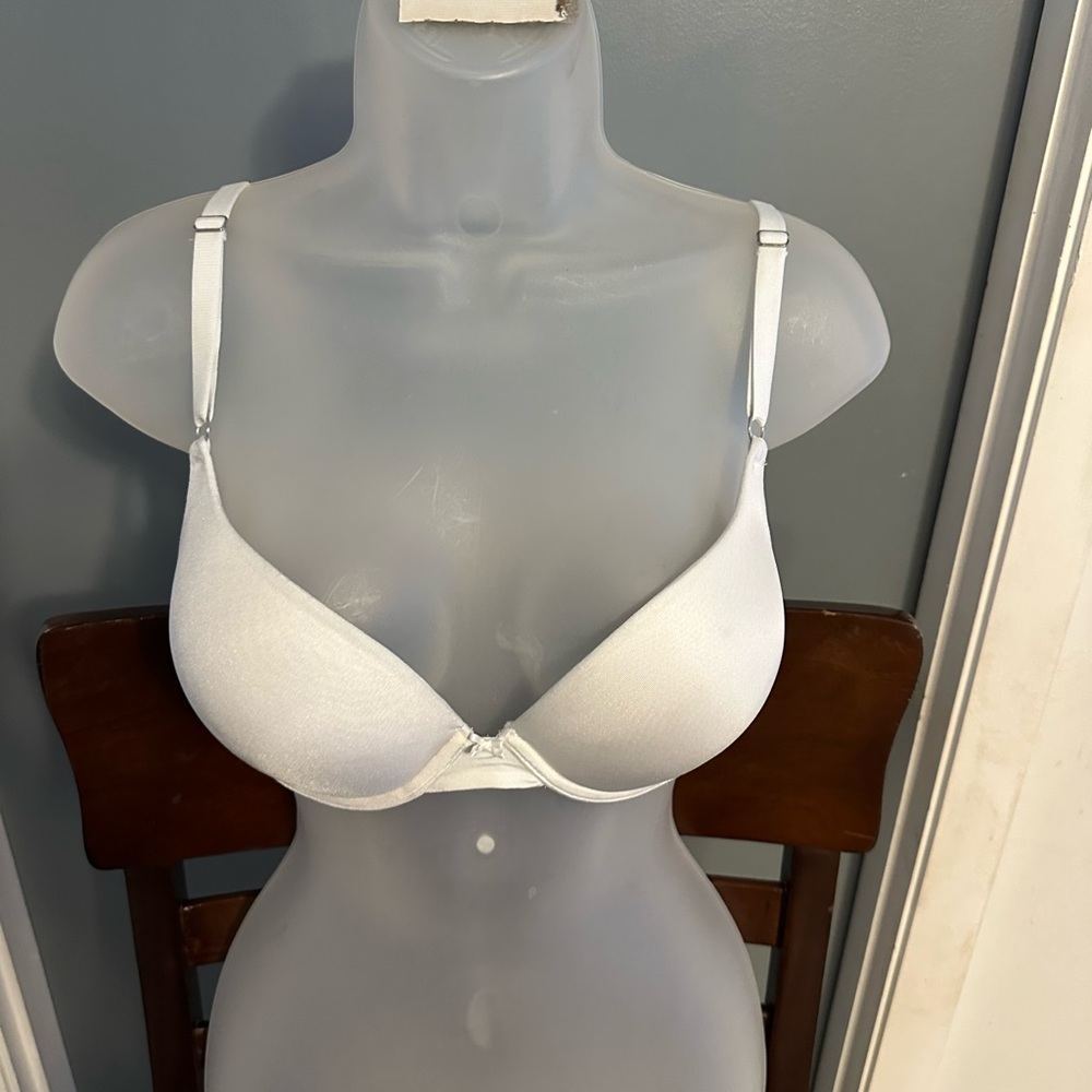 Vanity Fair White Women's Bra 38B